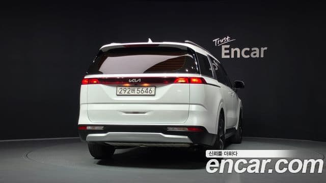 2022 Kia (Киа) Carnival 4th Gen — миниатюра 4