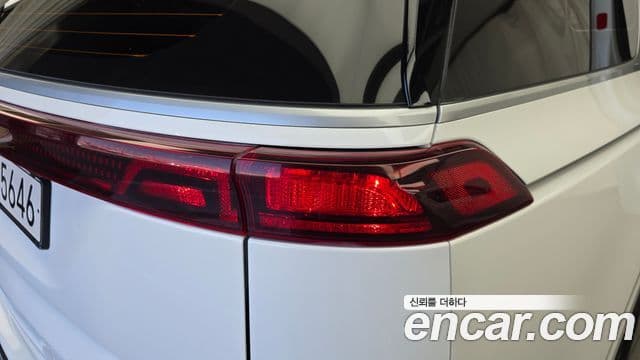 2022 Kia (Киа) Carnival 4th Gen — миниатюра 3