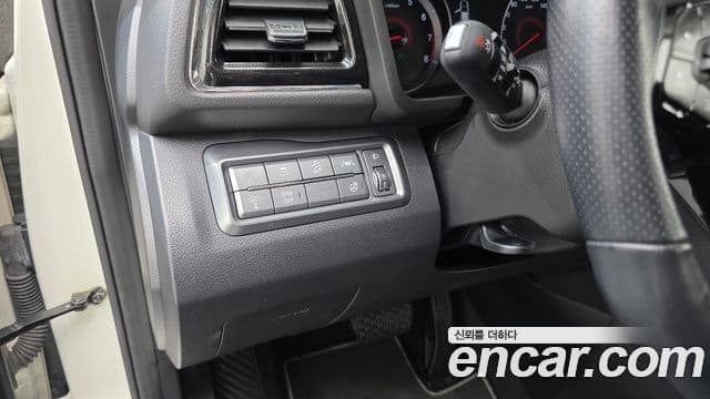 2021 SsangYong Very New Tivoli — миниатюра 8