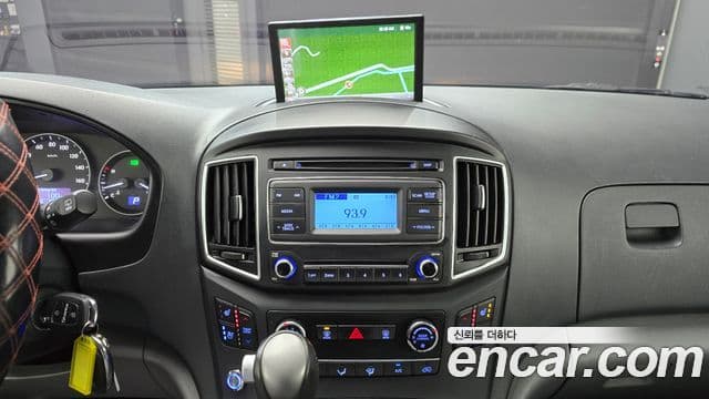 2018 Hyundai (Хёндэ) The New Grand Starex — миниатюра 3