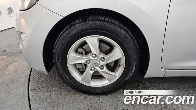 2013 Hyundai (Хёндэ) Avante MD — миниатюра 4