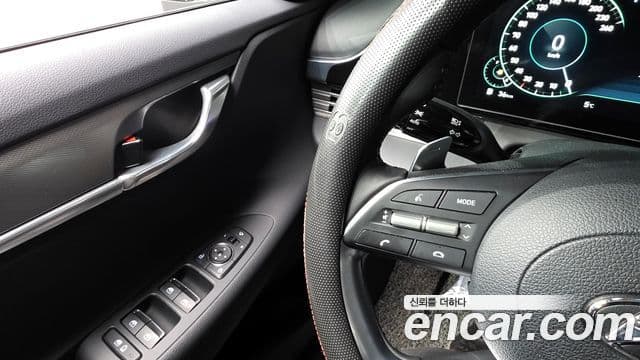 2021 Hyundai (Хёндэ) The New Grandeur IG — миниатюра 8