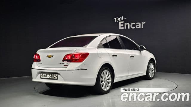 2015 Chevrolet 어메이징 뉴 크루즈 — миниатюра 5