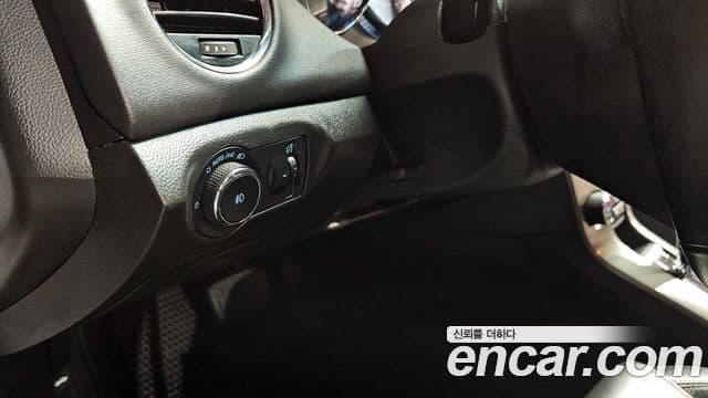 2015 Chevrolet 어메이징 뉴 크루즈 — миниатюра 9