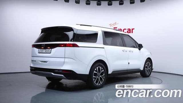 2021 Kia (Киа) Carnival 4th Gen — миниатюра 3
