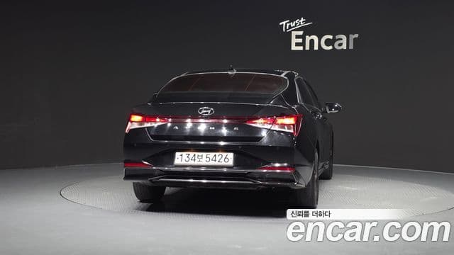2020 Hyundai (Хёндэ) Avante Hybrid (CN7) — миниатюра 3