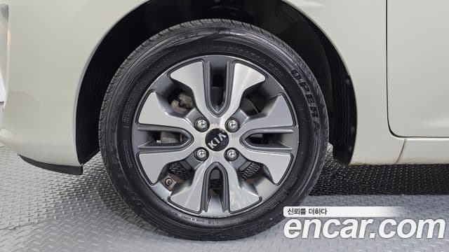 2015 Kia (Киа) The New Morning — миниатюра 8