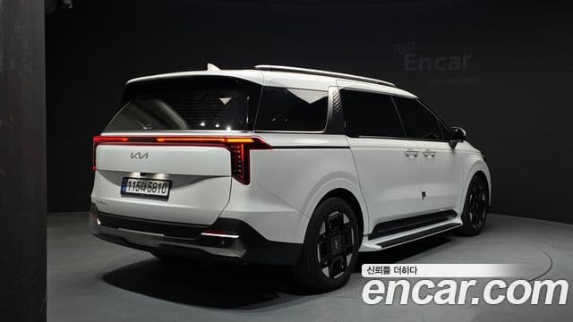 2025 Kia (Киа) The New Carnival 4th Gen — миниатюра 6