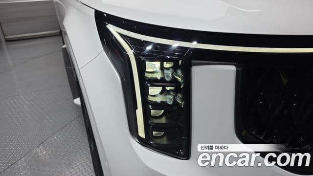 2025 Kia (Киа) The New Carnival 4th Gen — миниатюра 5