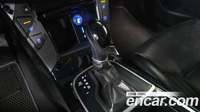 2013 Hyundai (Хёндэ) i40 — миниатюра 5