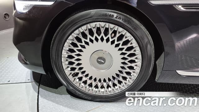 2020 Genesis G90 — миниатюра 5