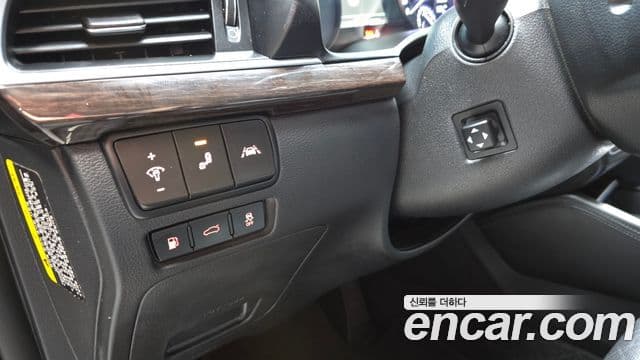 2016 Kia (Киа) All New K7 Hybrid — миниатюра 3