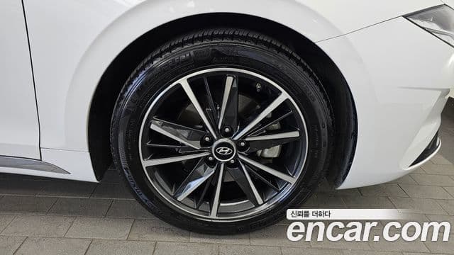 2021 Hyundai (Хёндэ) The New Grandeur IG — миниатюра 7