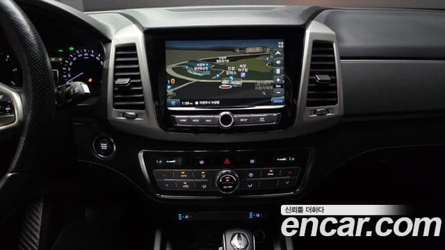 2019 SsangYong 렉스턴 스포츠 칸 — миниатюра 3