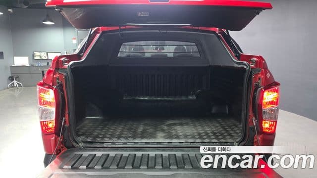 2019 SsangYong 렉스턴 스포츠 칸 — миниатюра 4