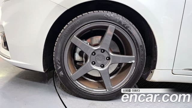 2017 Kia (Киа) All New K7 — миниатюра 3
