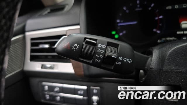 2018 SsangYong G4 렉스턴 — миниатюра 5