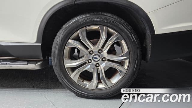 2018 SsangYong G4 렉스턴 — миниатюра 8