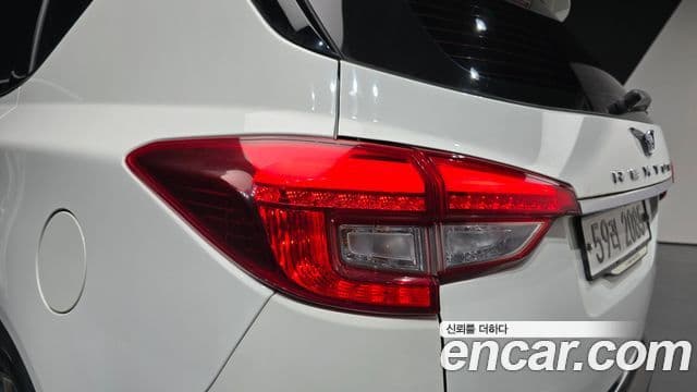 2018 SsangYong G4 렉스턴 — миниатюра 10