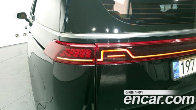 2022 Kia (Киа) Carnival 4th Gen — миниатюра 4