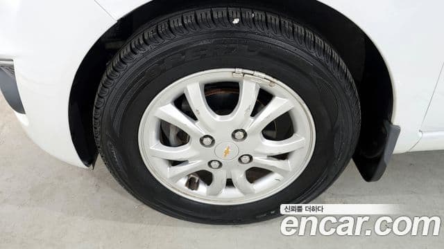 2014 Chevrolet Spark — миниатюра 8