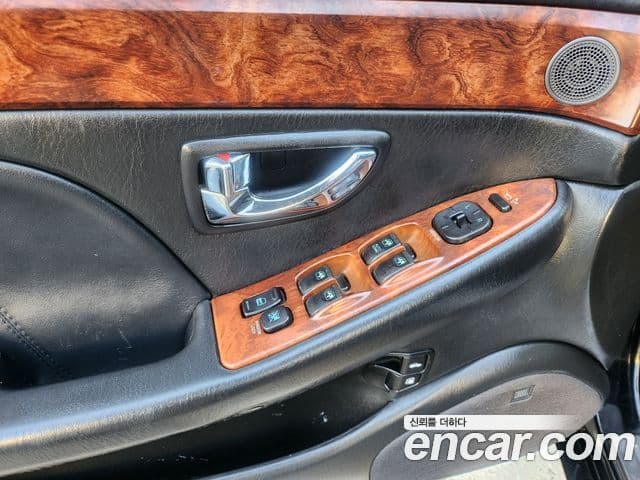 2005 Hyundai (Хёндэ) New Grandeur XG — миниатюра 10