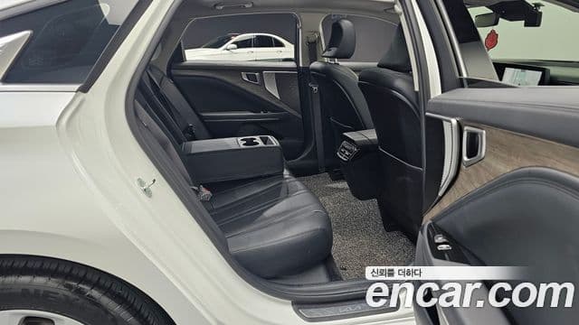 2023 Kia (Киа) K8 — миниатюра 8