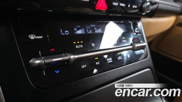 2021 Kia (Киа) Carnival 4th Gen — миниатюра 7