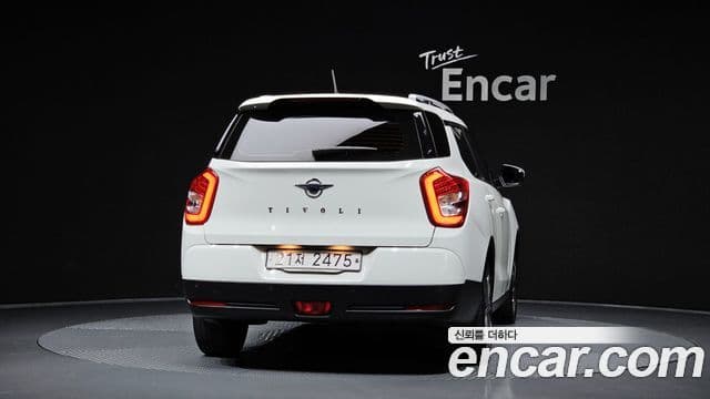 2017 SsangYong Tivoli Air — миниатюра 5