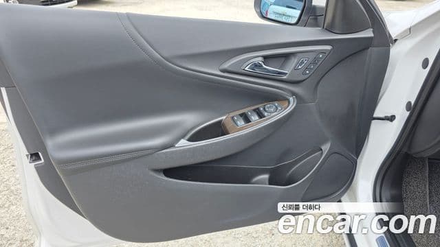 2017 Chevrolet All New Malibu — миниатюра 7