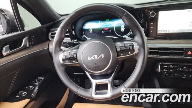 2023 Kia (Киа) K5 3rd Gen — миниатюра 8