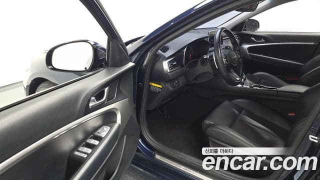 2019 Genesis G70 — миниатюра 10