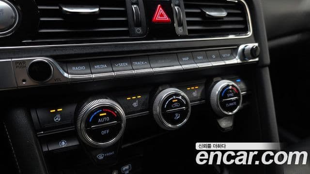 2019 Genesis G70 — миниатюра 6