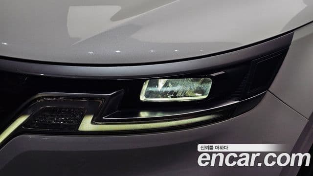 2021 Kia (Киа) Carnival 4th Gen — миниатюра 8