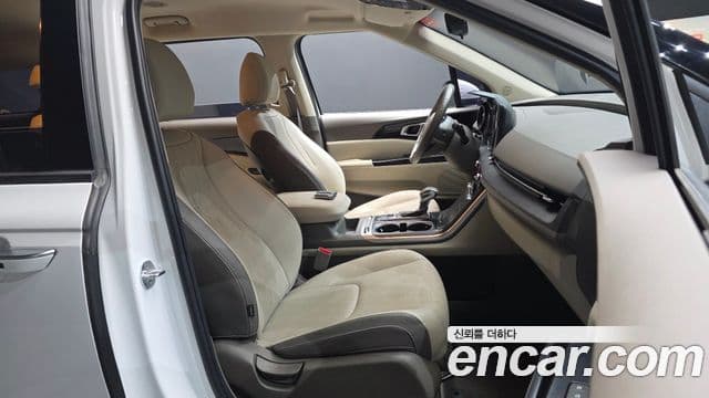 2021 Kia (Киа) Carnival 4th Gen — миниатюра 10