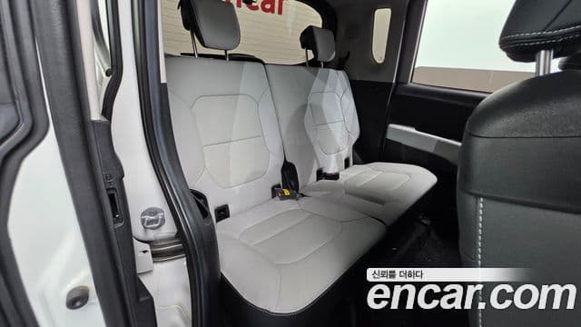 2024 Kia (Киа) The New Ray EV — миниатюра 5