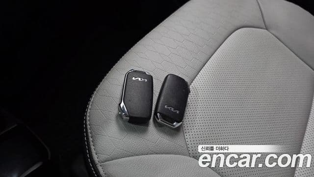 2024 Kia (Киа) The New Ray EV — миниатюра 10