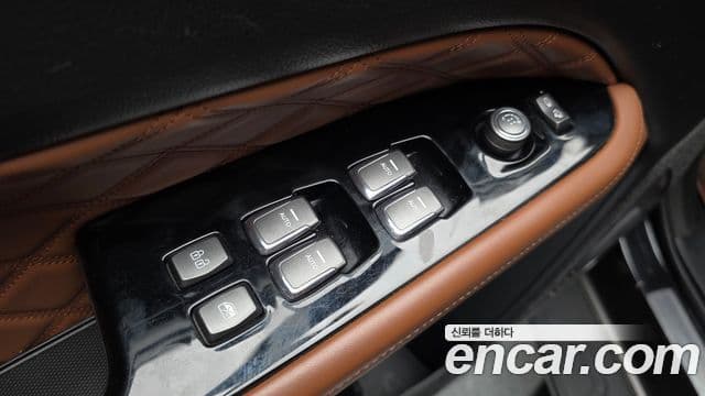 2019 SsangYong G4 렉스턴 — миниатюра 4