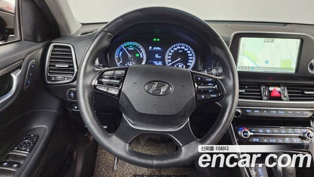 2017 Hyundai (Хёндэ) Grandeur IG Hybrid — миниатюра 10