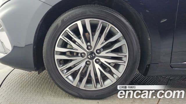 2019 Kia (Киа) K7 프리미어 — миниатюра 5