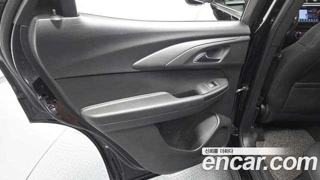 2020 Chevrolet Trailblazer — миниатюра 2