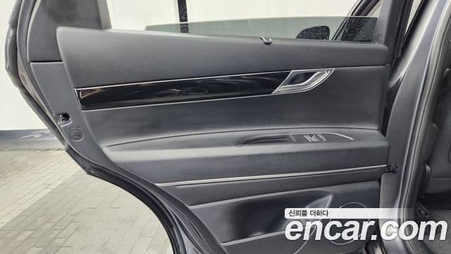 2021 Genesis GV80 — миниатюра 2