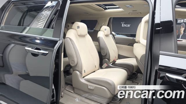 2025 Kia (Киа) The New Carnival 4th Gen — миниатюра 4