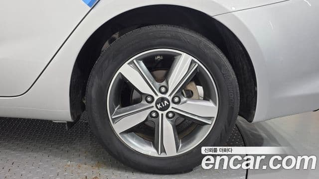 2017 Kia (Киа) The New K3 — миниатюра 6