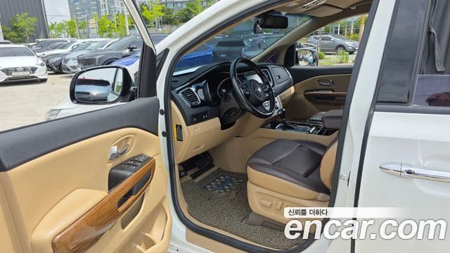 2015 Kia (Киа) All New Carnival — миниатюра 2