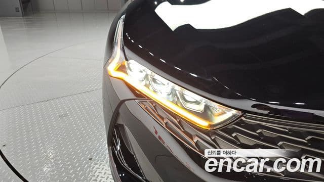 2021 Kia (Киа) K5 3rd Gen — миниатюра 3