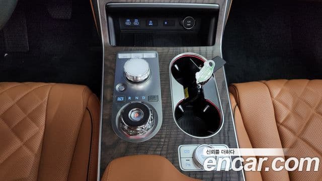 2024 Genesis GV80 — миниатюра 9