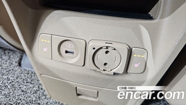 2015 Kia (Киа) All New Carnival — миниатюра 8