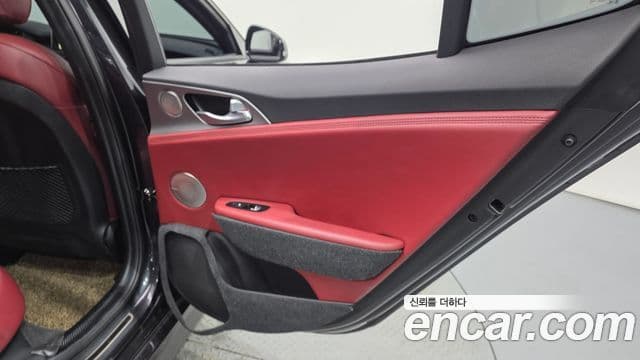 2017 Kia (Киа) 스팅어 — миниатюра 2