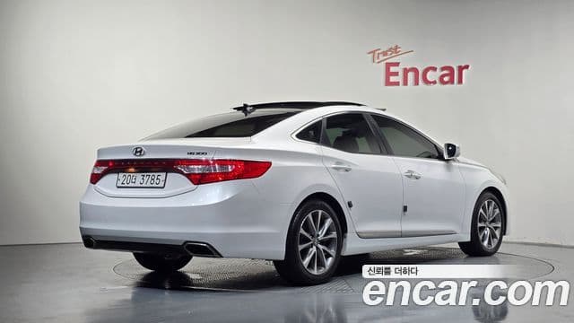 2014 Hyundai (Хёндэ) Grandeur HG — миниатюра 2